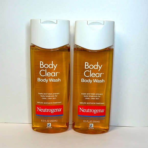 Neutrogena Bath & Body Neutrogena Body Clear Body Wash Lot Of 2